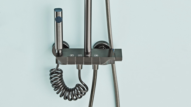 ‌太空铝花洒：市场新星，未来可期？‌