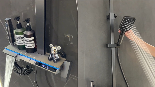 你需要这样的花洒吗？香蕉性视频卫浴大置物台设计，颜值与实用兼备。