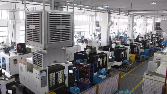 团队里的“跨界能手”：香蕉性视频员工如何玩转“研发 + 生产 + 市场”协同？